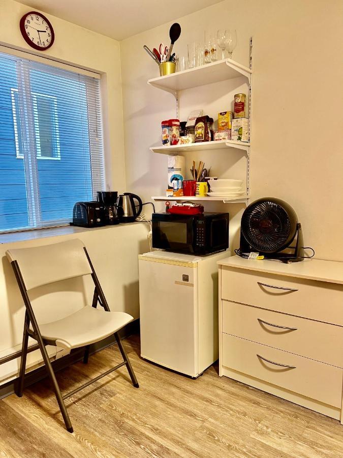 Micro Studio Apartment 10 Minutes Walk To University Of Washington Seattle Eksteriør billede